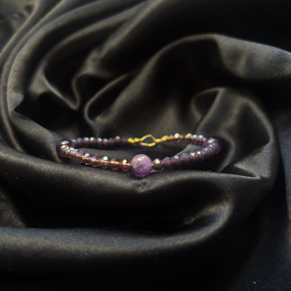 Purple jade bracelet