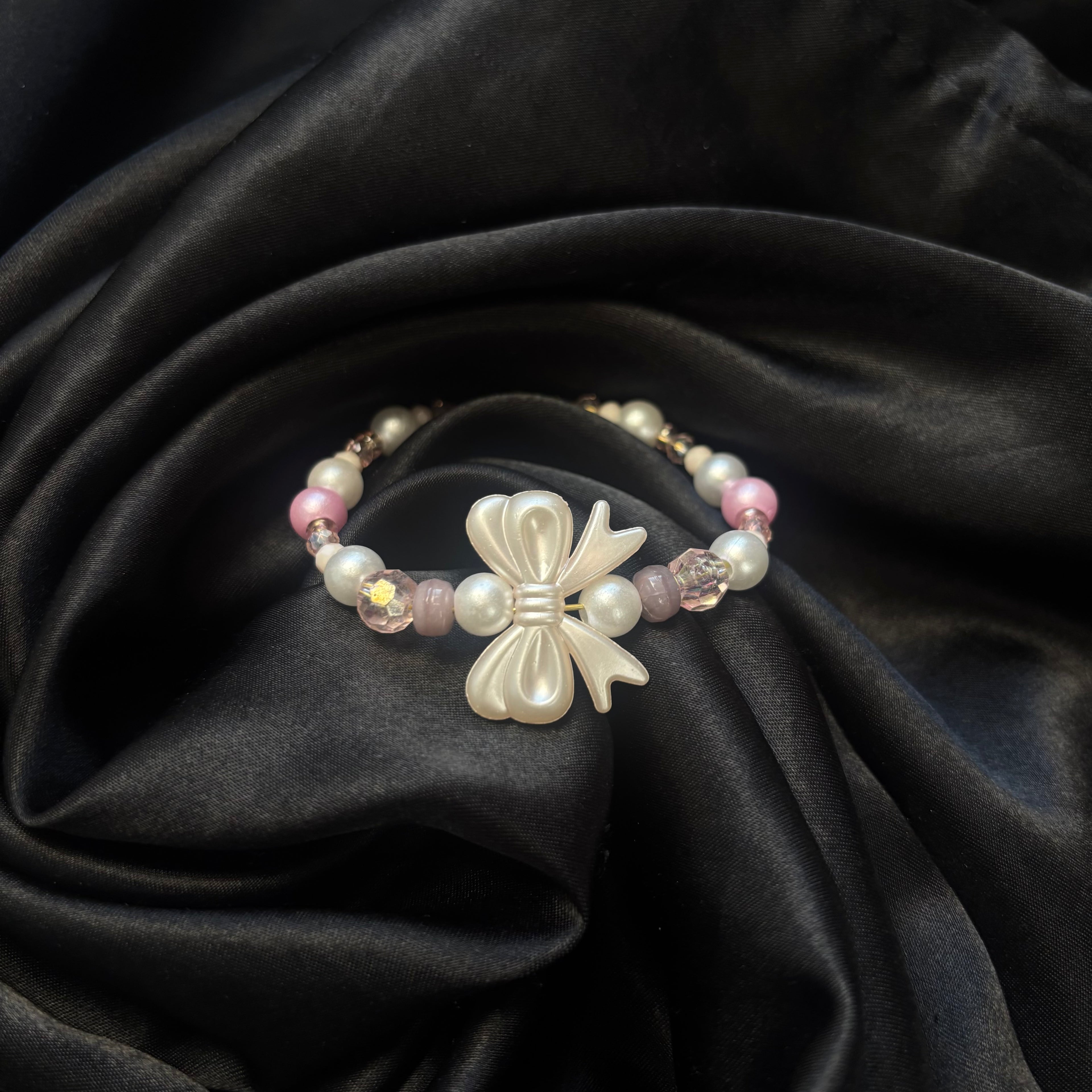 Bow bracelet ￼