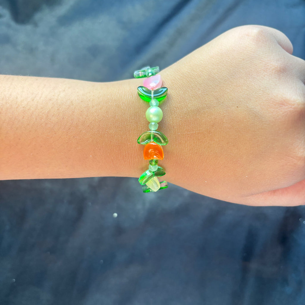Flower bracelet